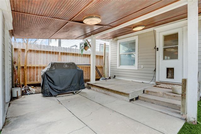 734 W 21st Street, Houston, TX 77008