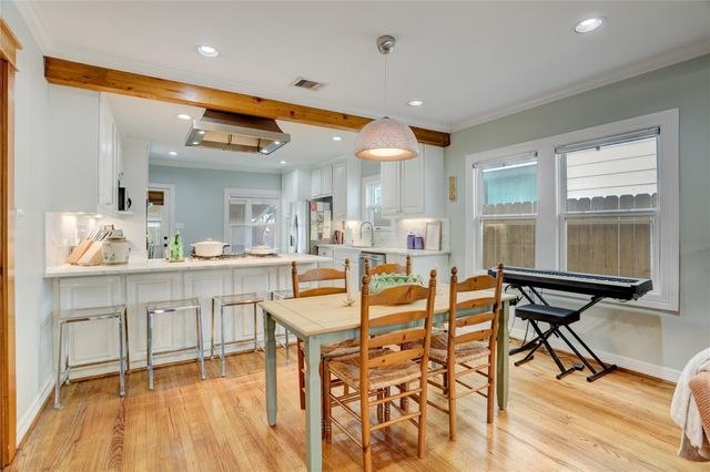 734 W 21st Street, Houston, TX 77008