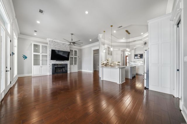225 Sparling, Hot Springs, AR 71913