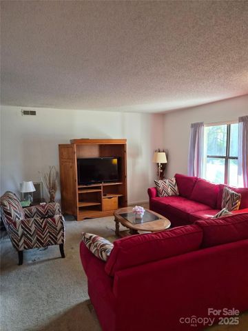 6227 Mayridge Drive, Charlotte, NC 28215