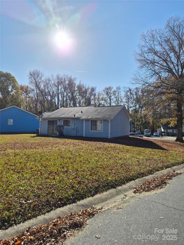 6227 Mayridge Drive, Charlotte, NC 28215