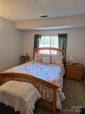 6227 Mayridge Drive, Charlotte, NC 28215