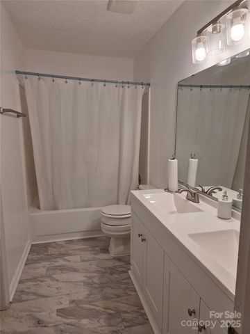 6227 Mayridge Drive, Charlotte, NC 28215