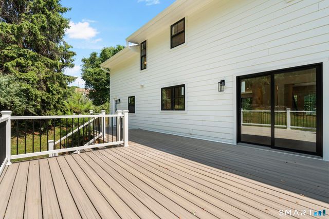 22 Beaver Brook Road, Ridgefield, CT 06877