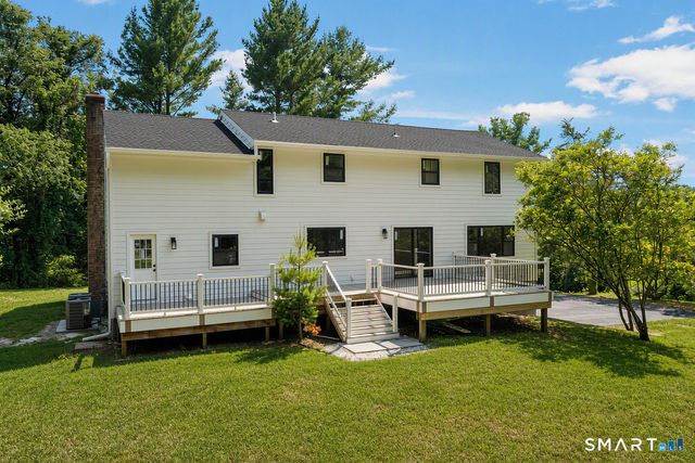 22 Beaver Brook Road, Ridgefield, CT 06877