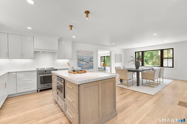 22 Beaver Brook Road, Ridgefield, CT 06877