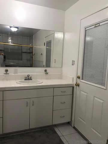 4727 Choctaw Dr., San Diego, CA 92115