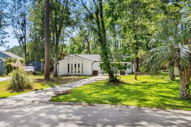 131 Partridgeberry Rd., Myrtle Beach, SC 29579