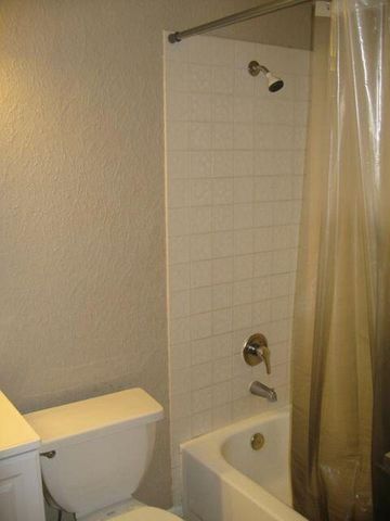 5628 Pebble Brook Lane, Boynton Beach, FL 33472