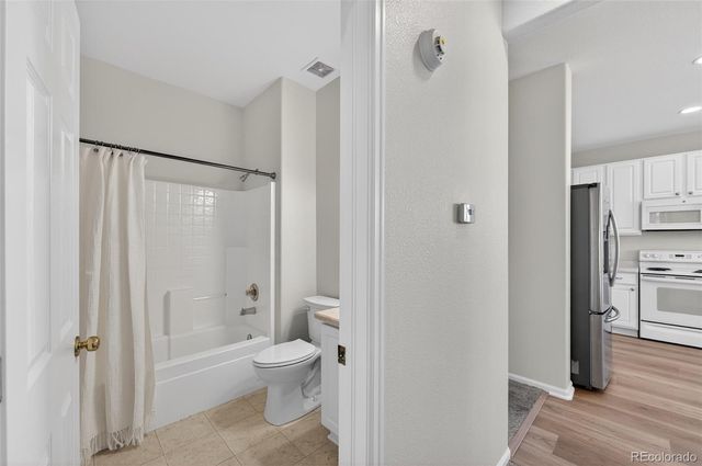 19563 E Hollow Creek Drive, Parker, CO 80134