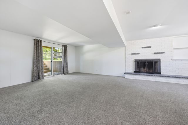 404 Milford Court, Schaumburg, IL 60193