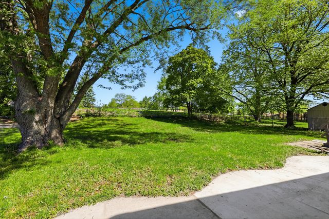 404 Milford Court, Schaumburg, IL 60193