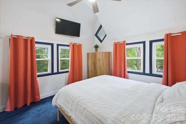 721 N Poplar Street 7, Charlotte, NC 28202