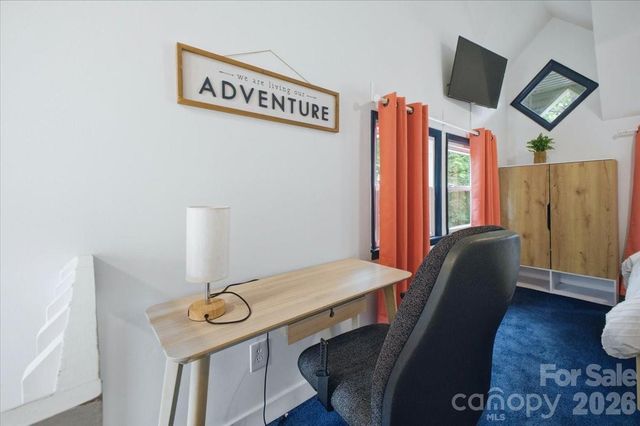721 N Poplar Street 7, Charlotte, NC 28202