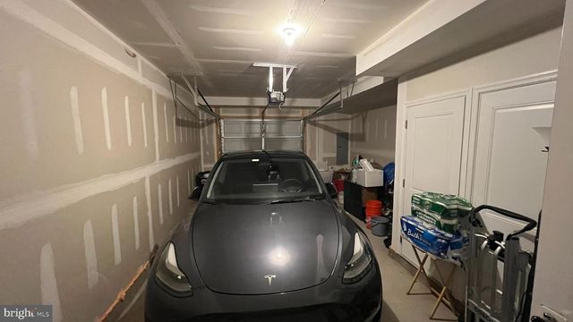 11 SIDNEY LN, Stratford, NJ 08084