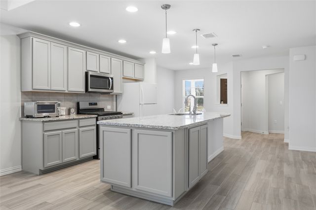 9517 Dusky Trail, Mckinney, TX 75071
