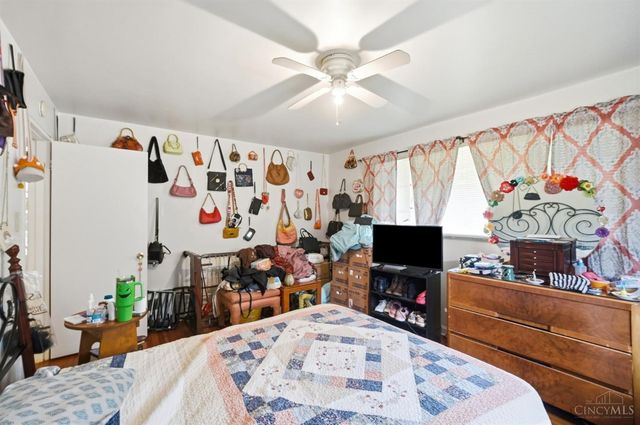 6211 Paddock Road, Cincinnati, OH 45216