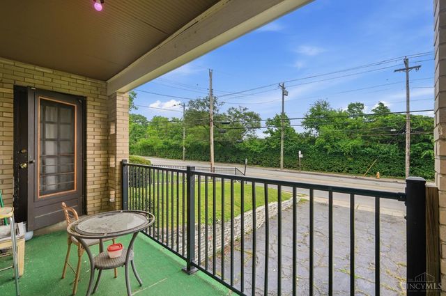6211 Paddock Road, Cincinnati, OH 45216