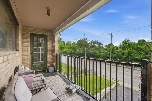 6211 Paddock Road, Cincinnati, OH 45216