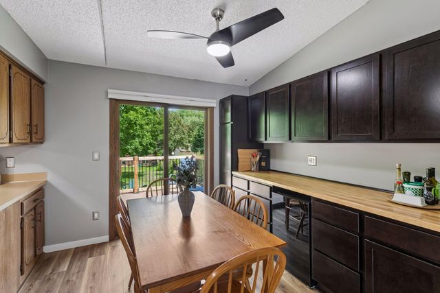 7862 Polaris Lane N, Maple Grove, MN 55311