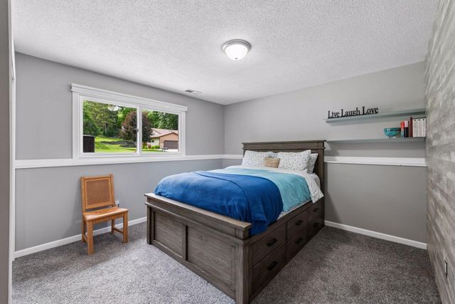 7862 Polaris Lane N, Maple Grove, MN 55311