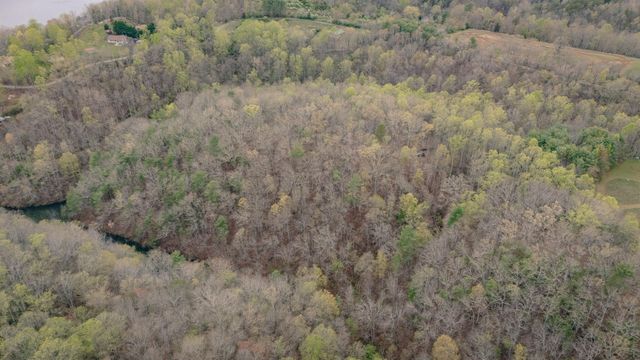 4048 Cabin Land DR, Radford, VA 24141