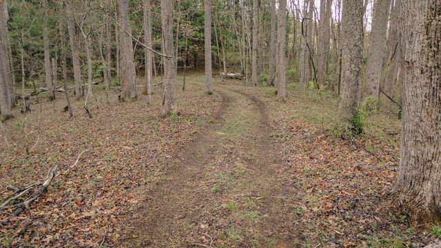 4048 Cabin Land DR, Radford, VA 24141