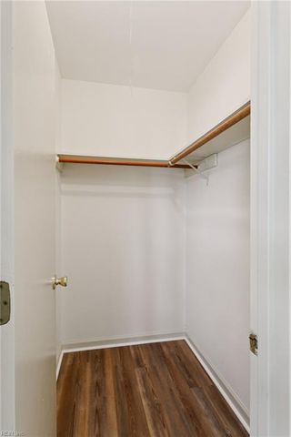 143 W Rexford DR, Newport News, VA 23608