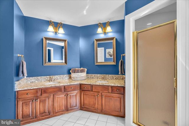 14 TWO PENNY RUN WEST RUN W, Pilesgrove, NJ 08098