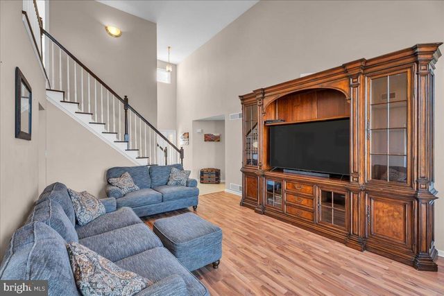 14 TWO PENNY RUN WEST RUN W, Pilesgrove, NJ 08098