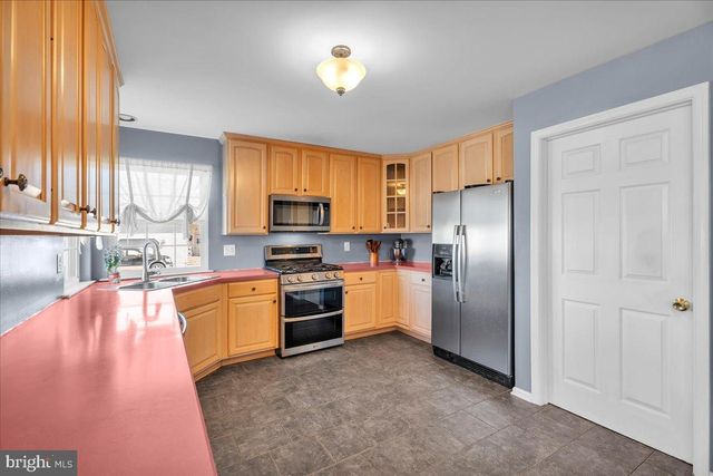 14 TWO PENNY RUN WEST RUN W, Pilesgrove, NJ 08098