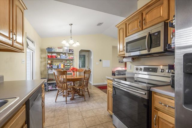 154 Melody Lane, Crawfordville, FL 32327