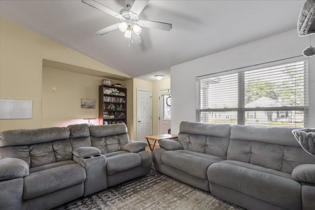 154 Melody Lane, Crawfordville, FL 32327