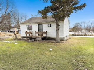 516 W Minnesota Avenue, Mahnomen, MN 56557