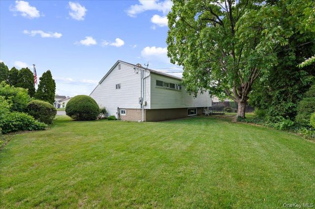3836 Windsor Drive, Bethpage, NY 11714