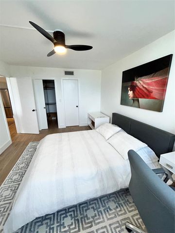 1421 W Ocean Boulevard 316, Pompano Beach, FL 33062