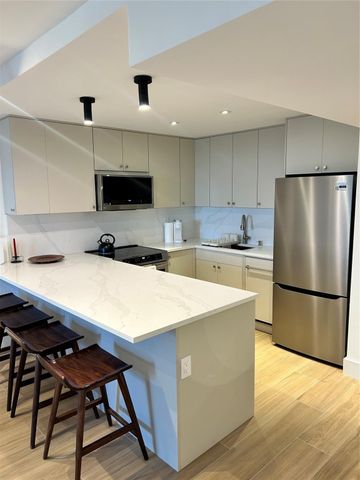 1421 W Ocean Boulevard 316, Pompano Beach, FL 33062