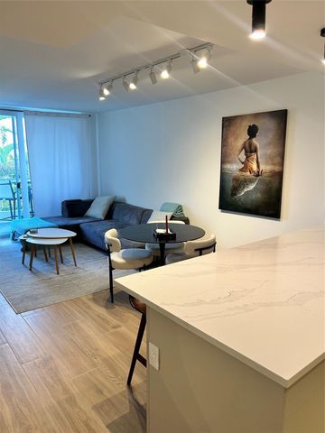 1421 W Ocean Boulevard 316, Pompano Beach, FL 33062