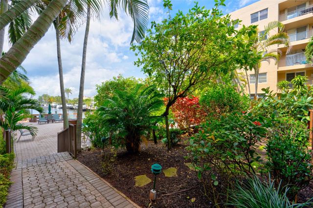 1421 W Ocean Boulevard 316, Pompano Beach, FL 33062
