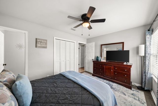 210 N El Centro Boulevard, Panama City Beach, FL 32413