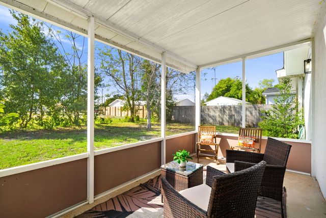 210 N El Centro Boulevard, Panama City Beach, FL 32413