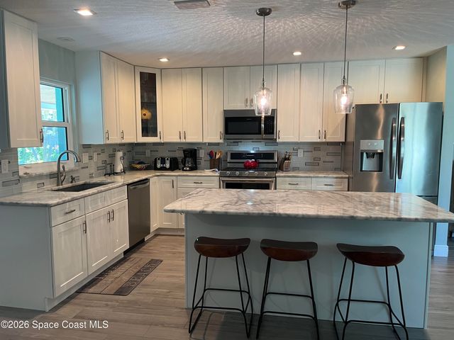 571 Kale Street, Satellite Beach, FL 32937