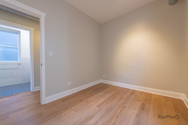 2644 W 22nd Place 2, Chicago, IL 60608