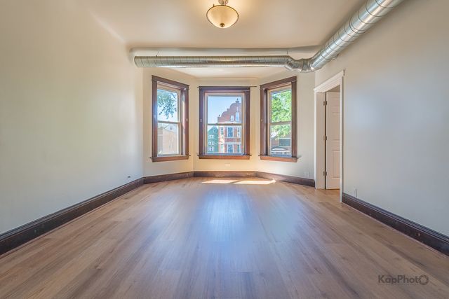 2644 W 22nd Place 2, Chicago, IL 60608