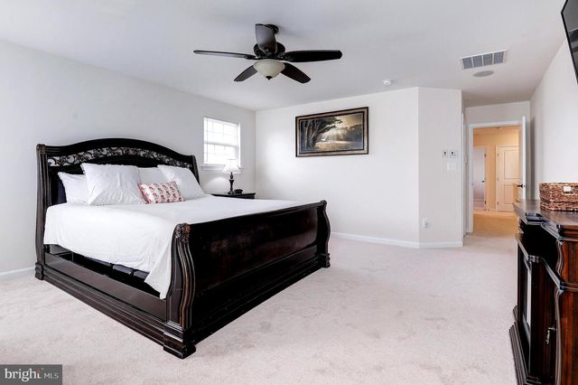 9 FOX MEADOW DR, Lovettsville, VA 20180