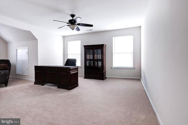 9 FOX MEADOW DR, Lovettsville, VA 20180