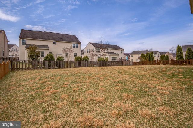 9 FOX MEADOW DR, Lovettsville, VA 20180