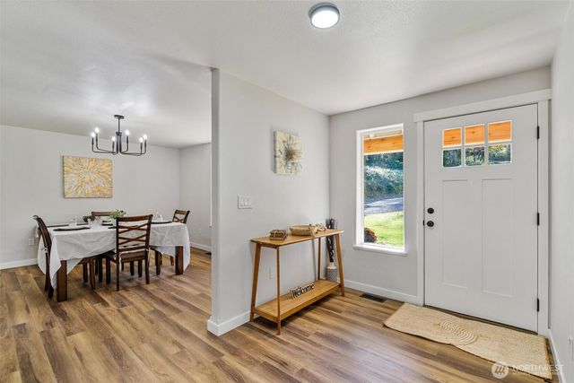 1136 Davis Lake Road, Morton, WA 98356