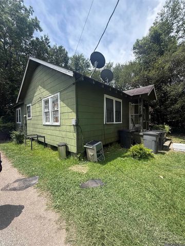 3164 Sherwood St, Baton Rouge, LA 70805