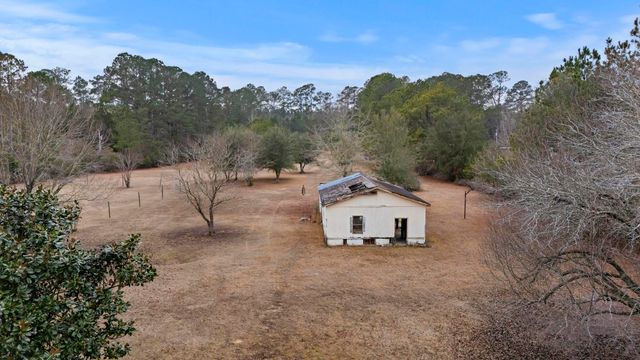 5159 Red Oak Road, Cottageville, SC 29435